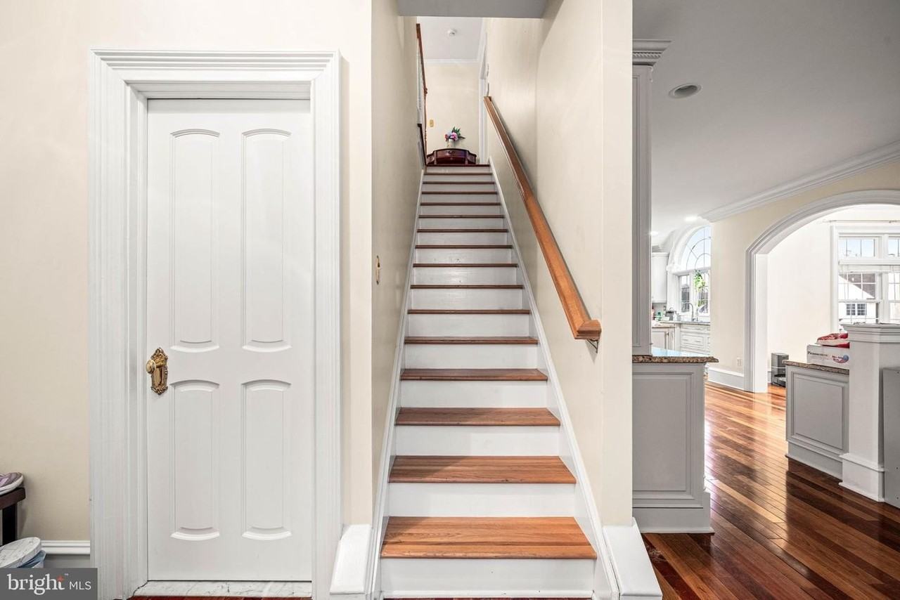 2, GREYSTONE CIR #3 - Photo 5 of 16