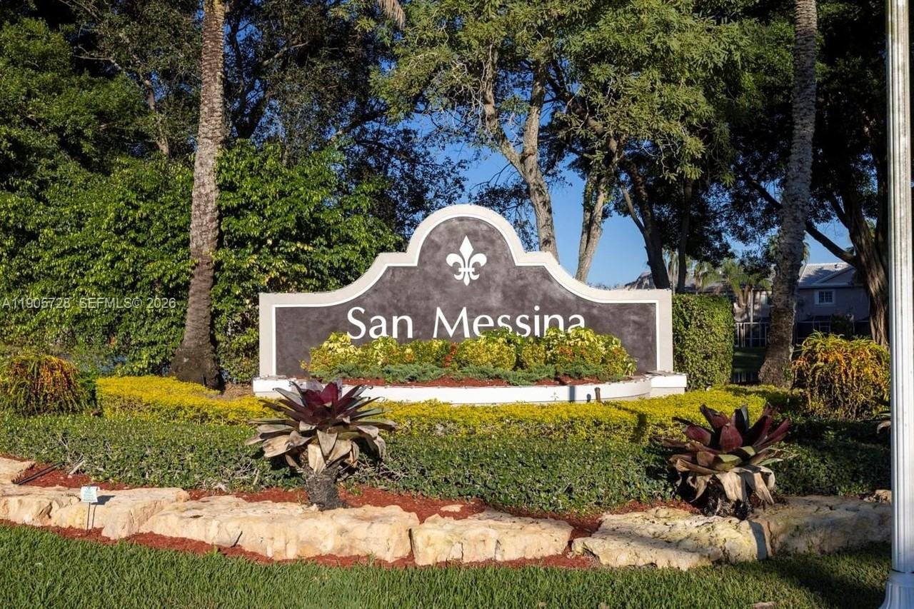 2142 Madeira Dr #2142 - Photo 4 of 50