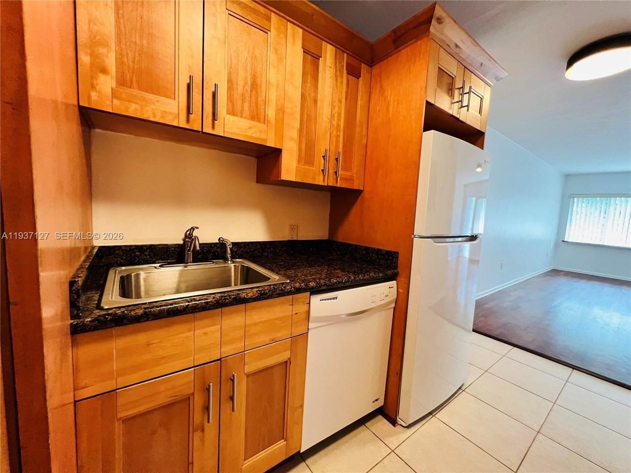 2033 Calais Dr #3 - Photo 7 of 21