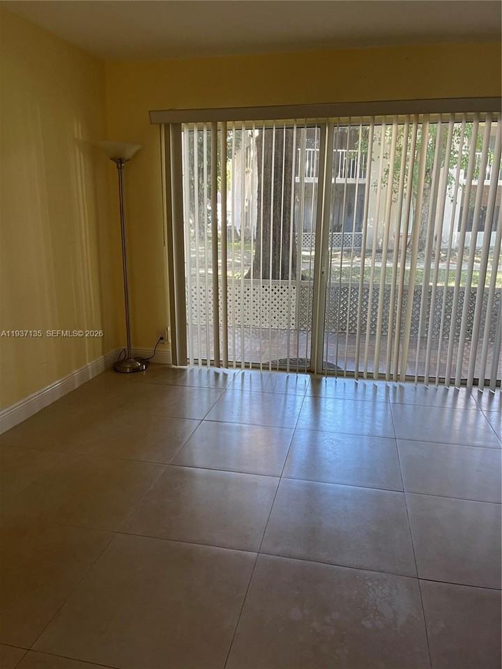 9408 Sw 140th Ct #9408 - Photo 7 of 8