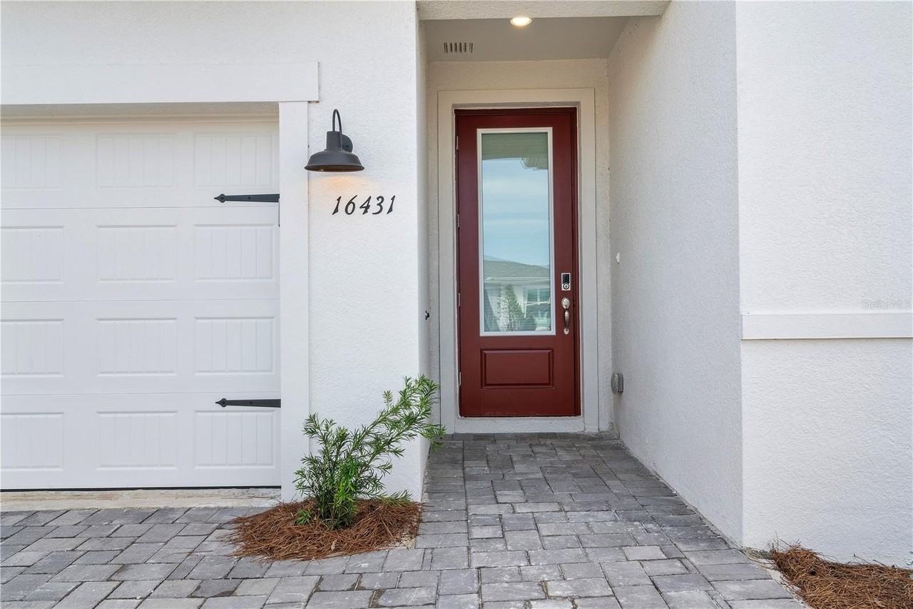 16431 Settlers Way - Photo 2 of 49