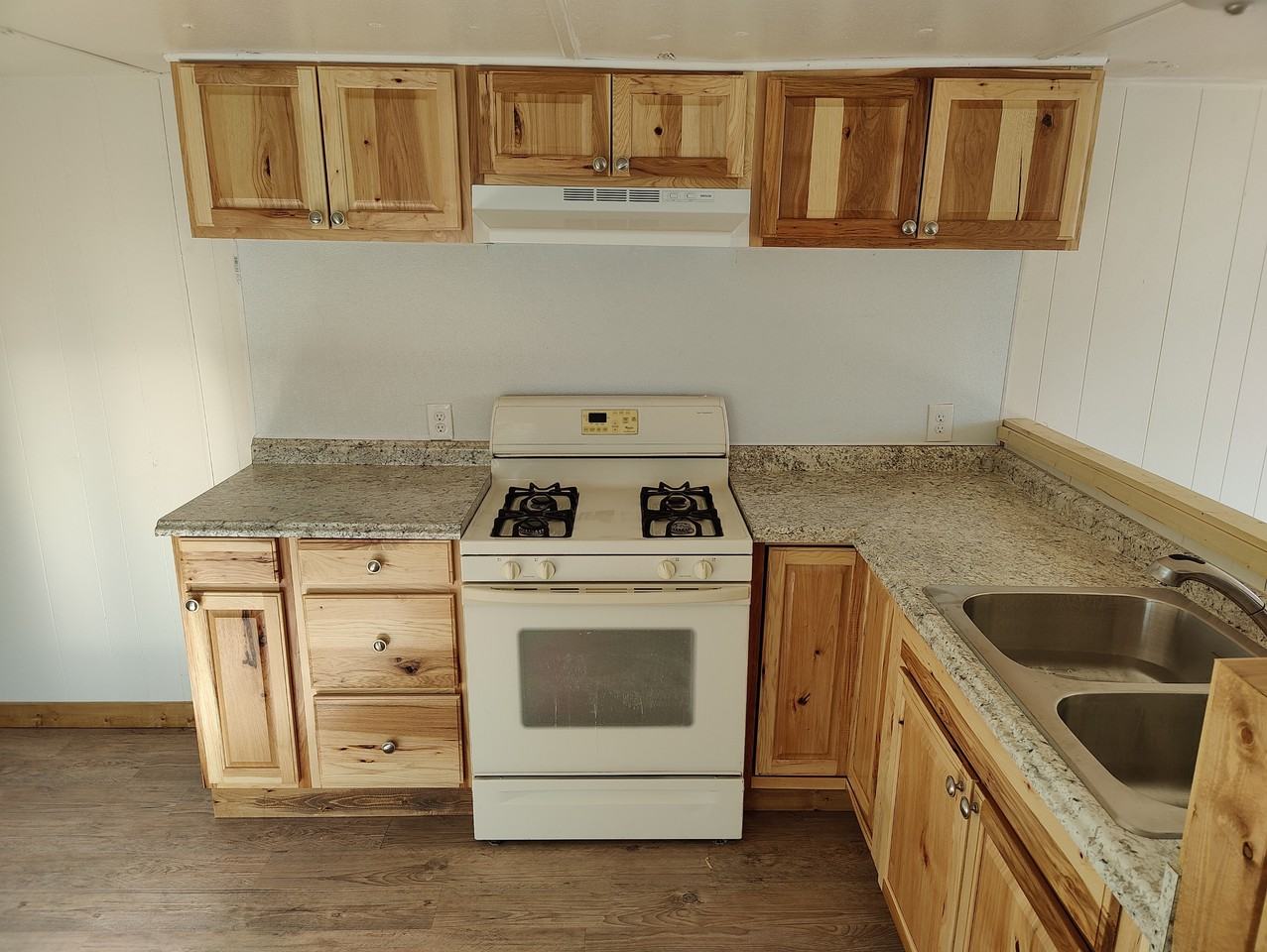 421 N Hooper Ave #C3MH - Photo 3 of 5