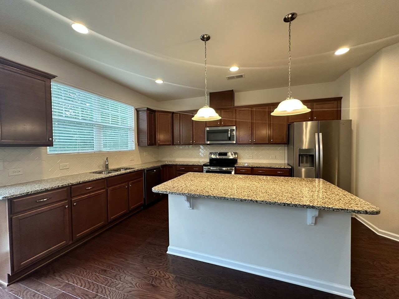 1460 Salem Creek Dr #1 - Photo 7 of 27