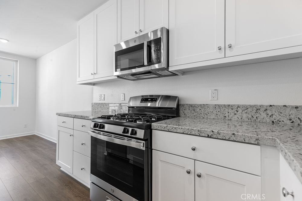 960 N Tangent Privado - Photo 2 of 16