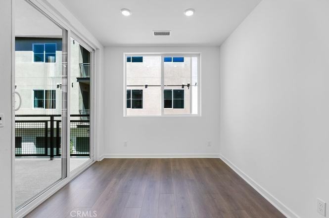 960 N Tangent Privado - Photo 4 of 16