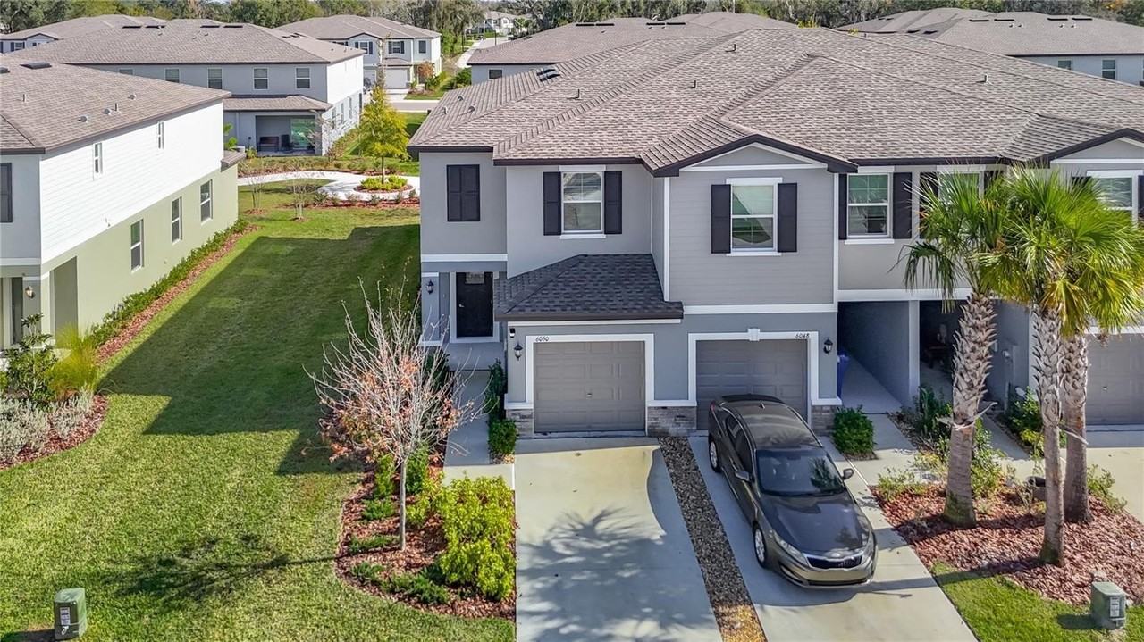 6050 Acara Ln - Photo 3 of 21