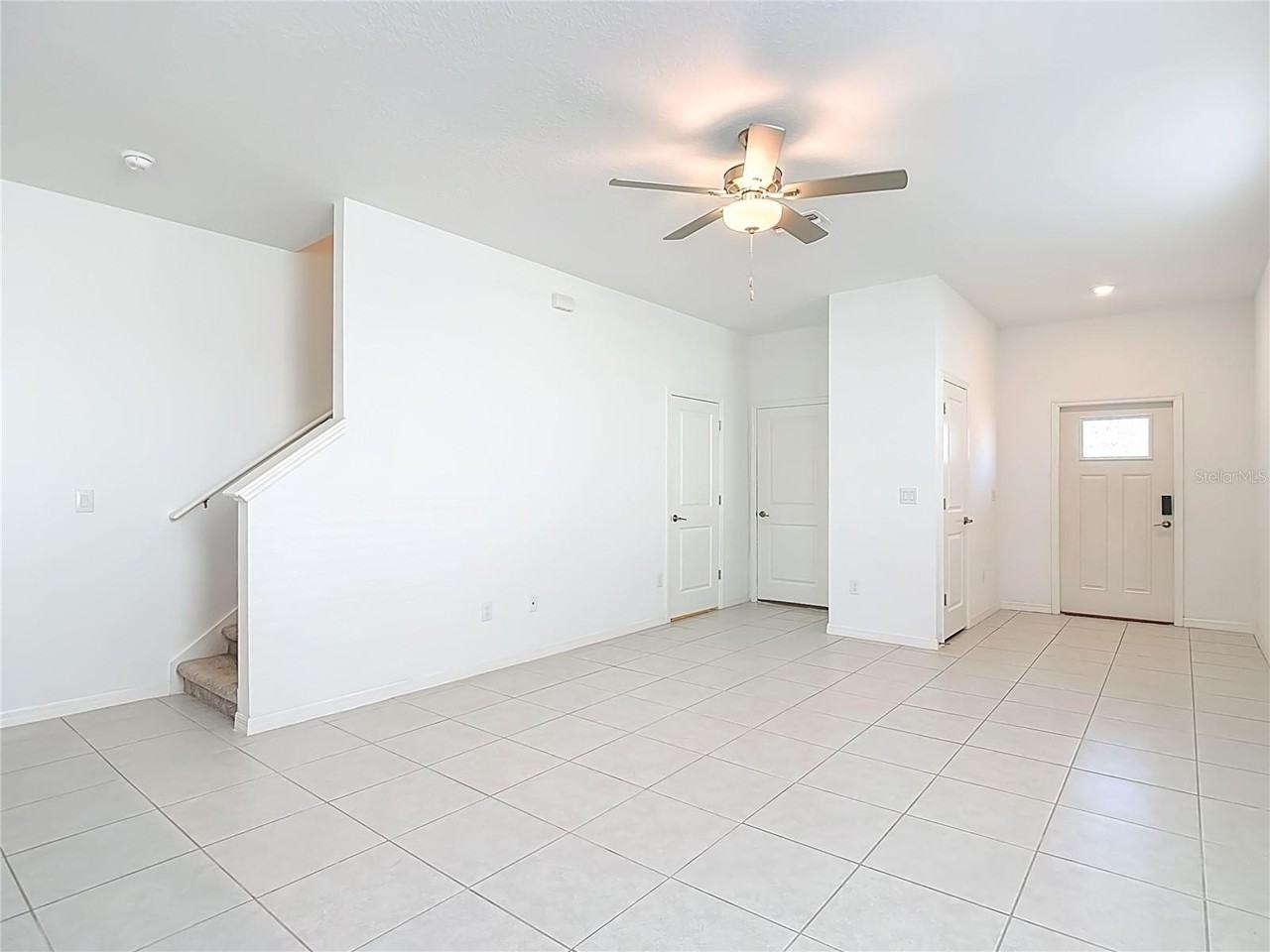 6050 Acara Ln - Photo 6 of 21