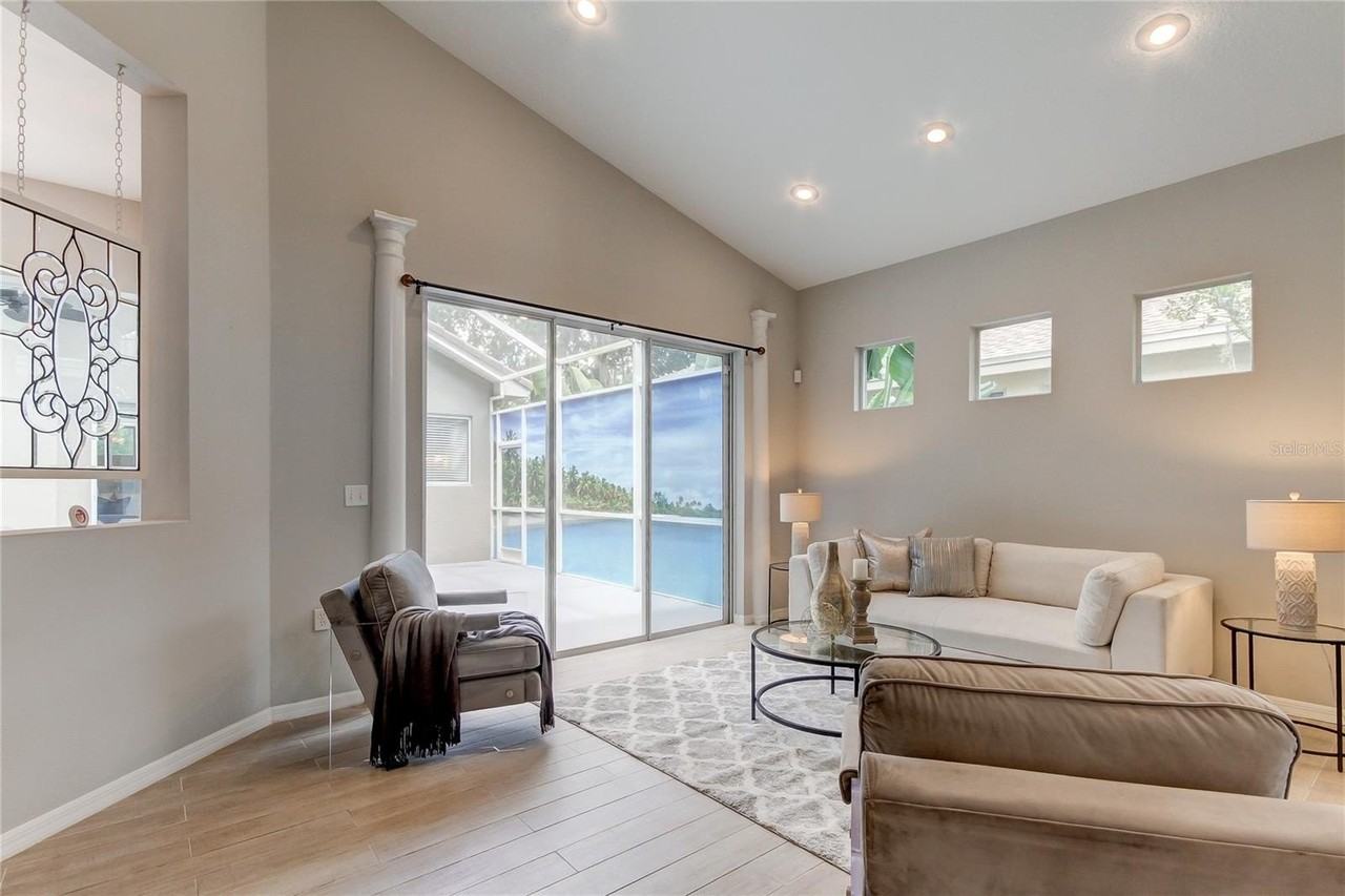 4789 Pebble Brook Dr - Photo 4 of 38