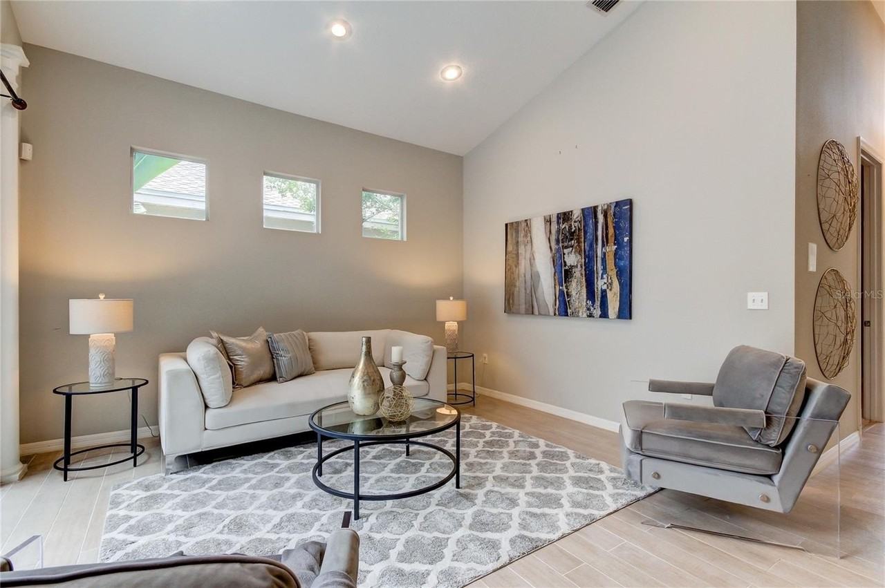 4789 Pebble Brook Dr - Photo 5 of 38