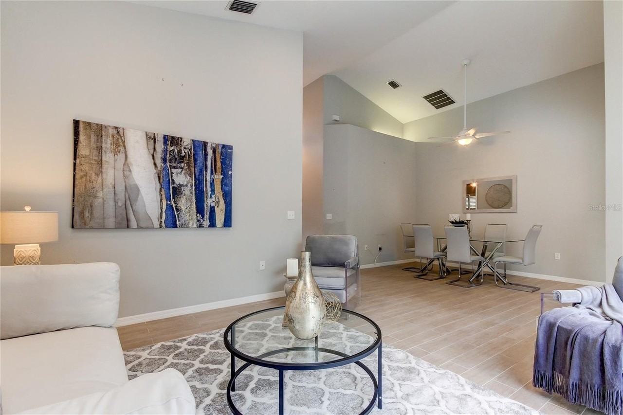 4789 Pebble Brook Dr - Photo 6 of 38