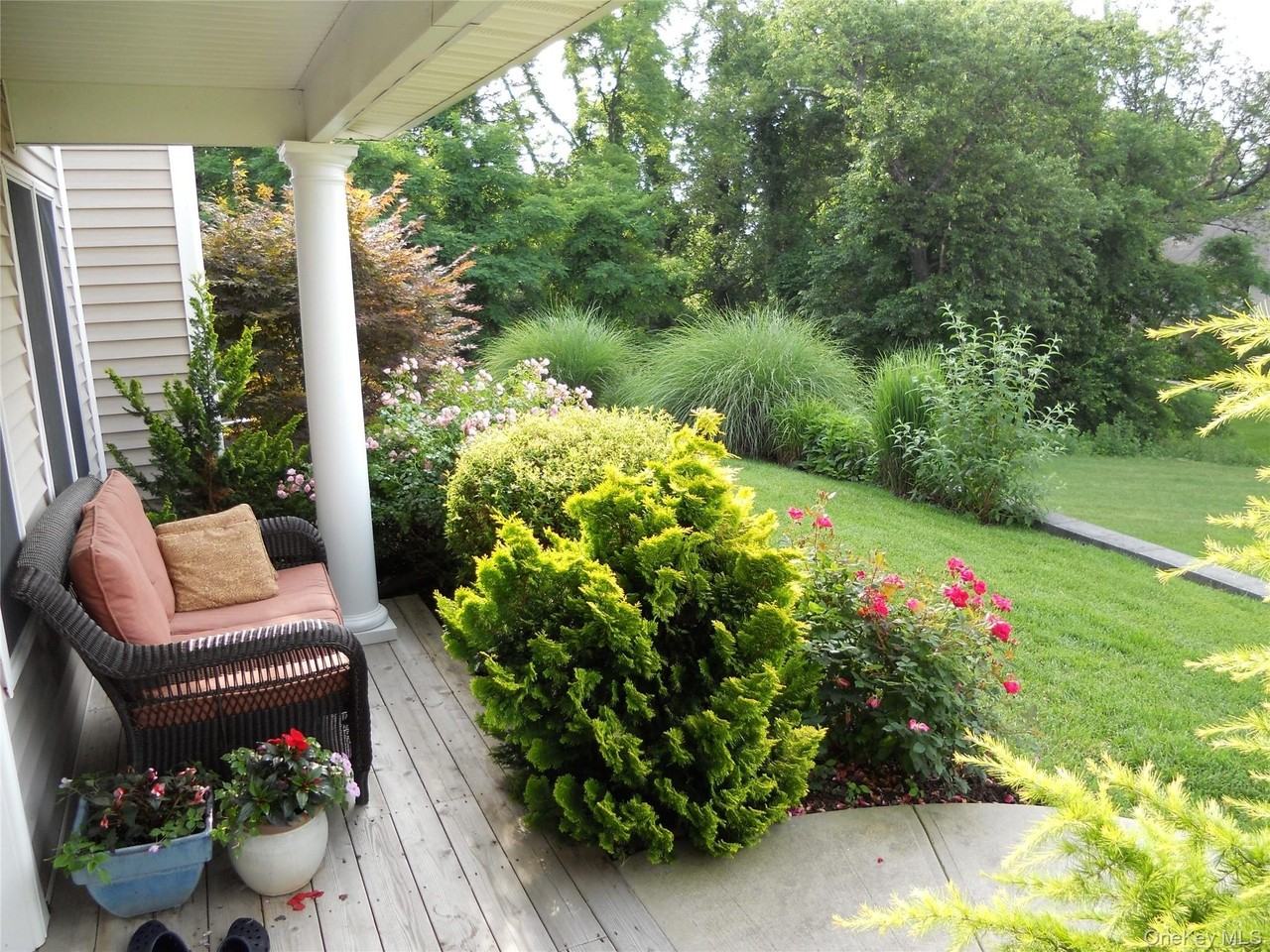 601 Willow Pond Dr - Photo 4 of 14