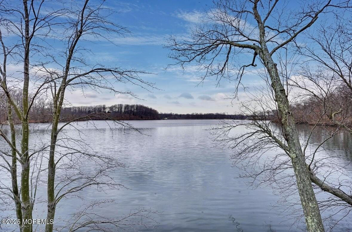 207 Lakeside Ave - Photo 5 of 17