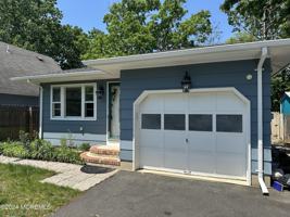 featured image of 974 Cypress Ave