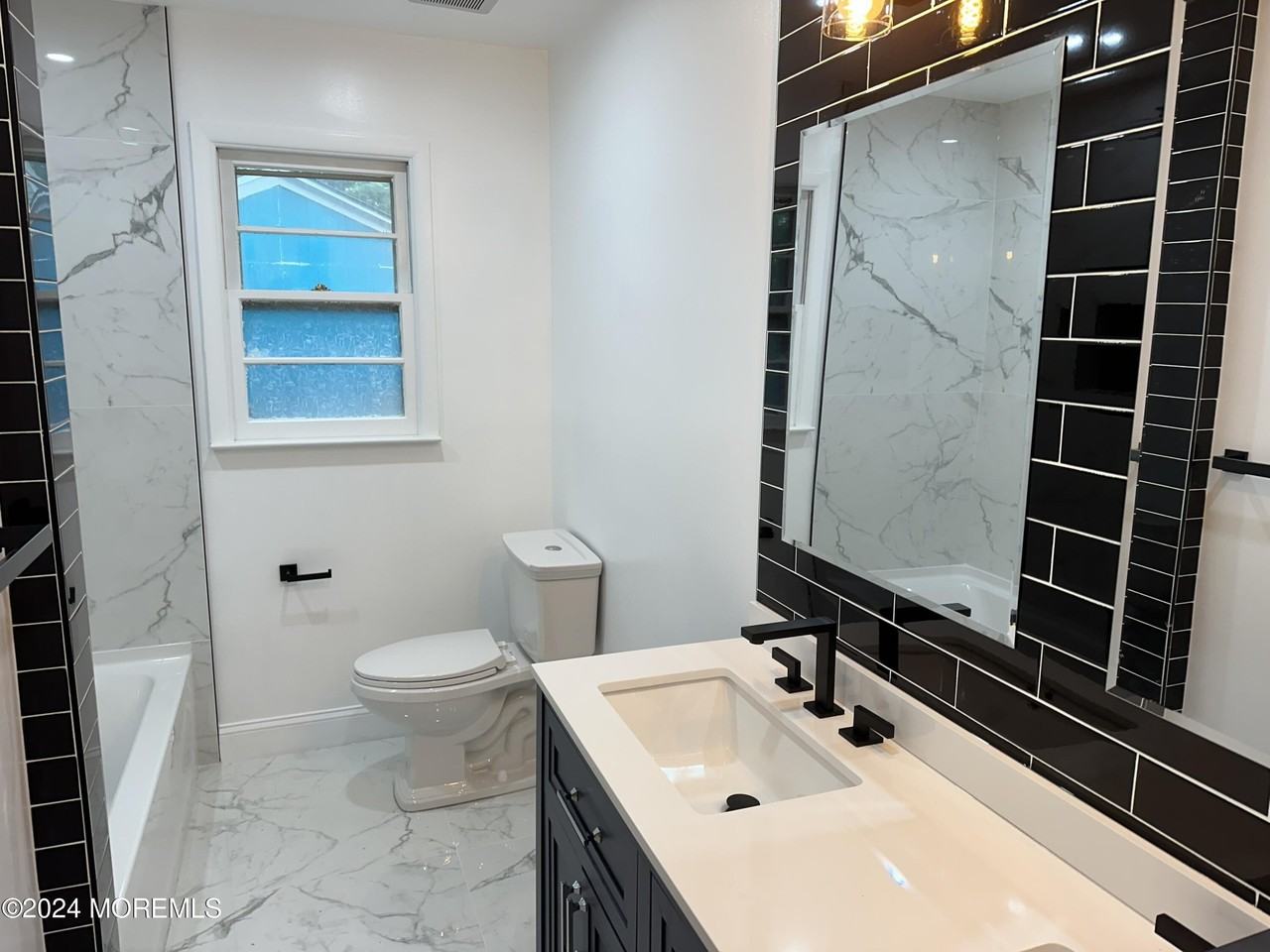 974 Cypress Ave - Photo 7 of 8