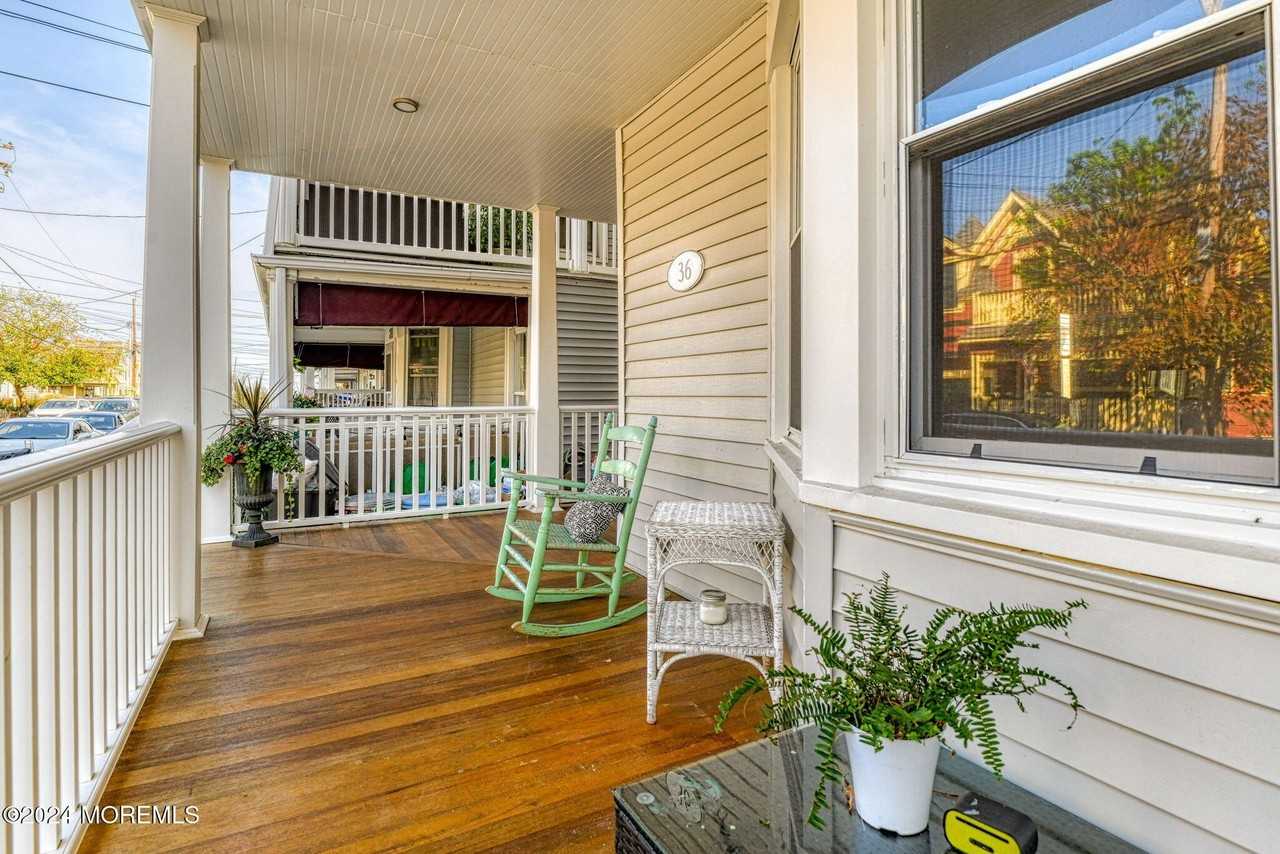 36 Heck Ave - Photo 3 of 35