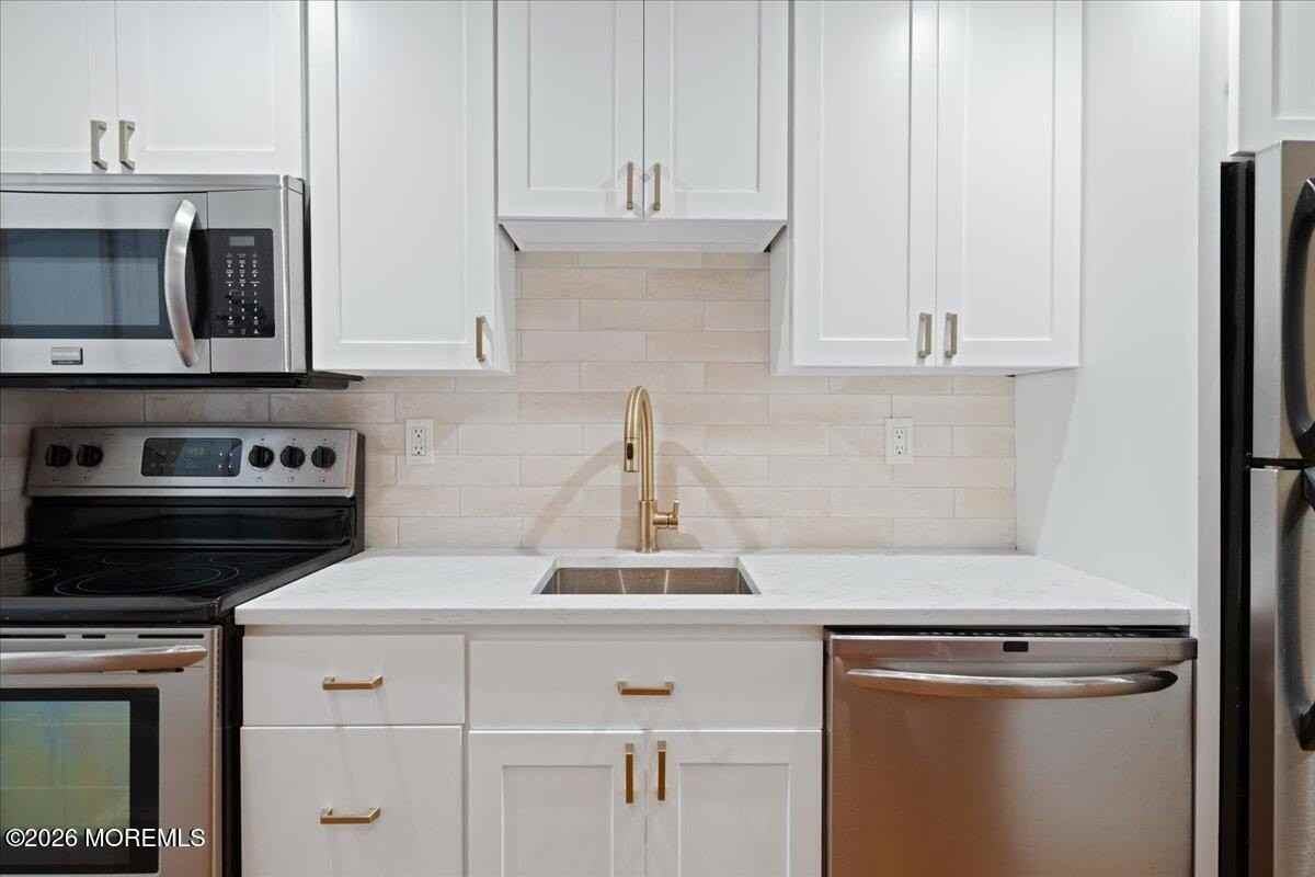 17 Leroy Pl Apt 3b #3B - Photo 5 of 38