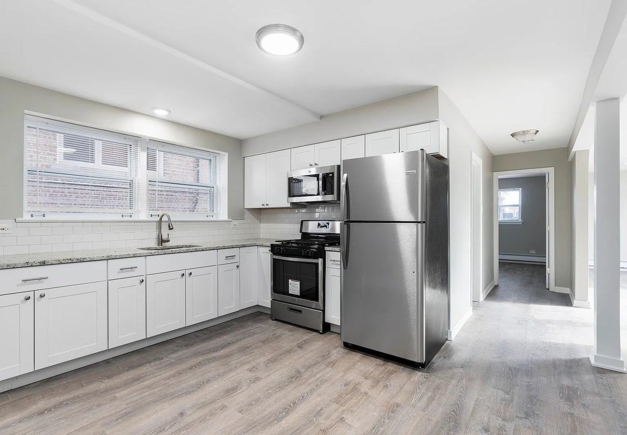 5358 S Narragansett Ave Unit 1 #1 - Photo 5 of 14