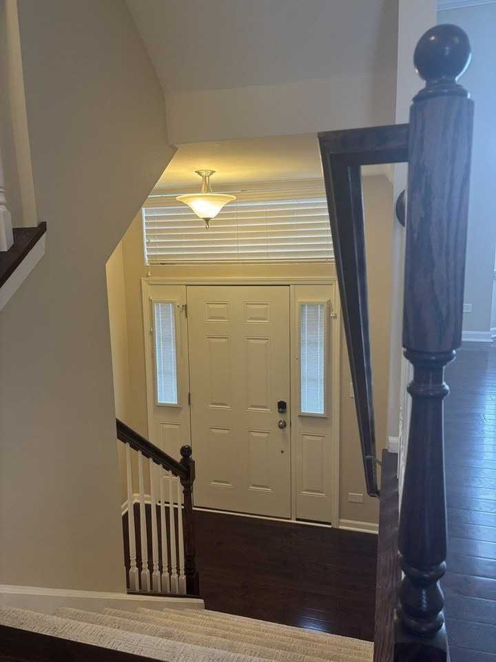 10611 W 154th Pl - Photo 3 of 24