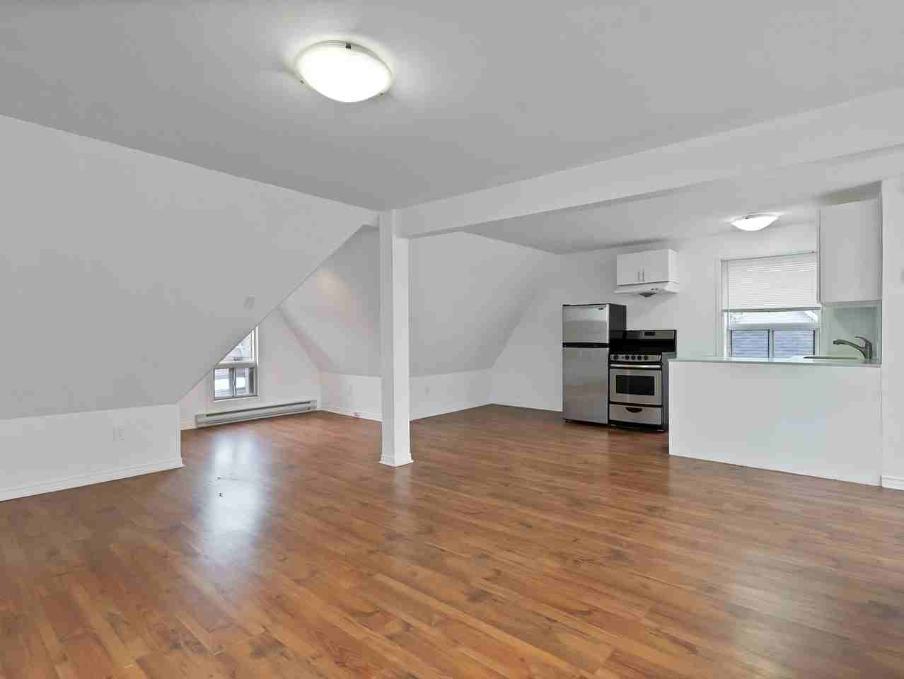 105 Galt Ave - Photo 2 of 13