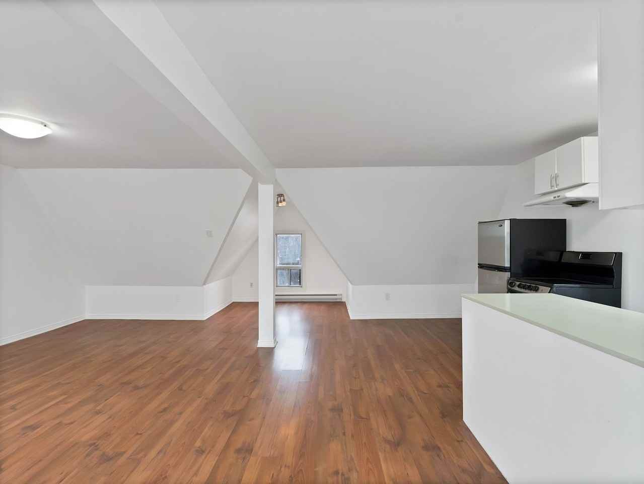 105 Galt Ave - Photo 5 of 13