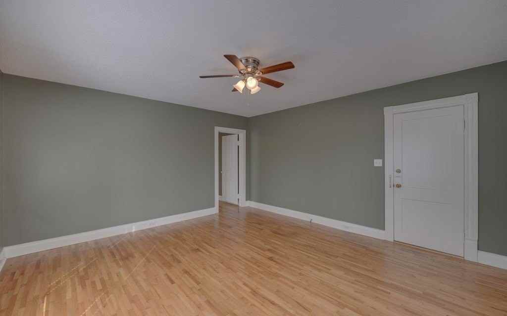 113 Prospect St - Photo 4 of 16