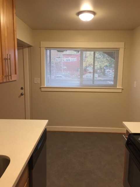 Lombardy Apartments - Photo 6 of 31