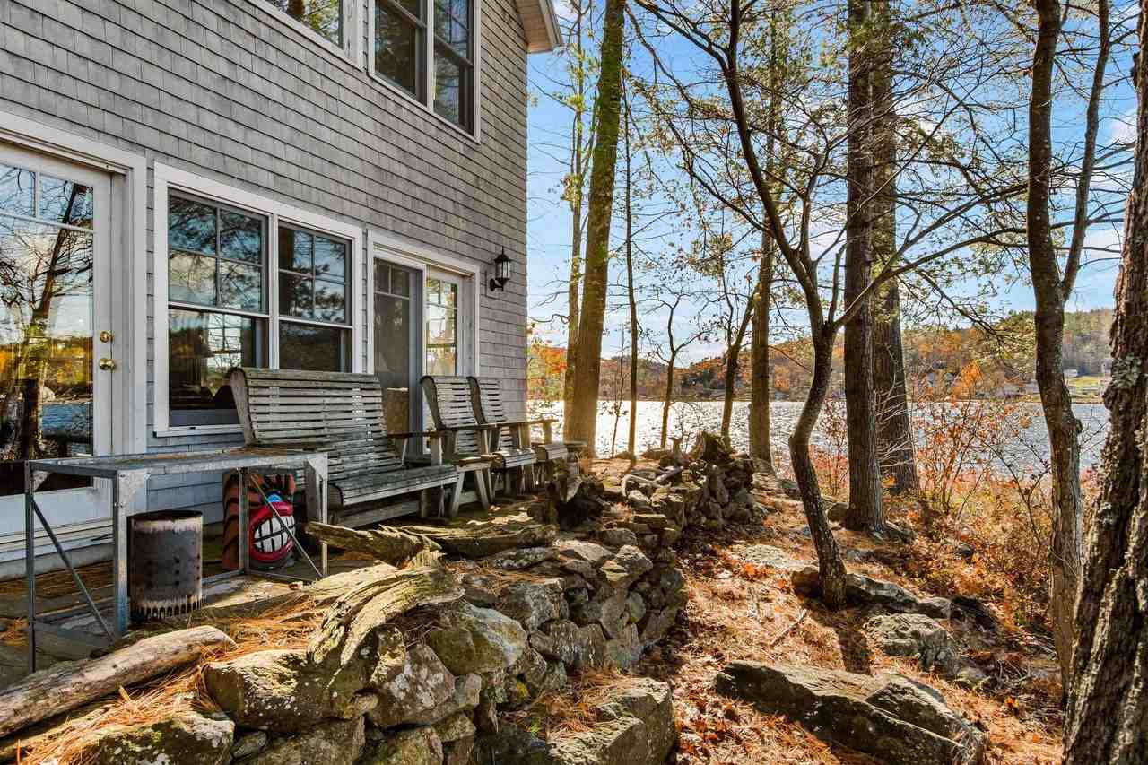 255 Pikes Point Rd - Photo 4 of 35