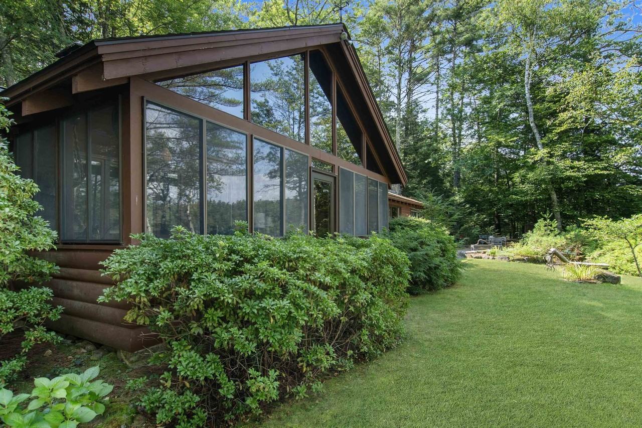 100 Singing Eagle Rd - Photo 2 of 40