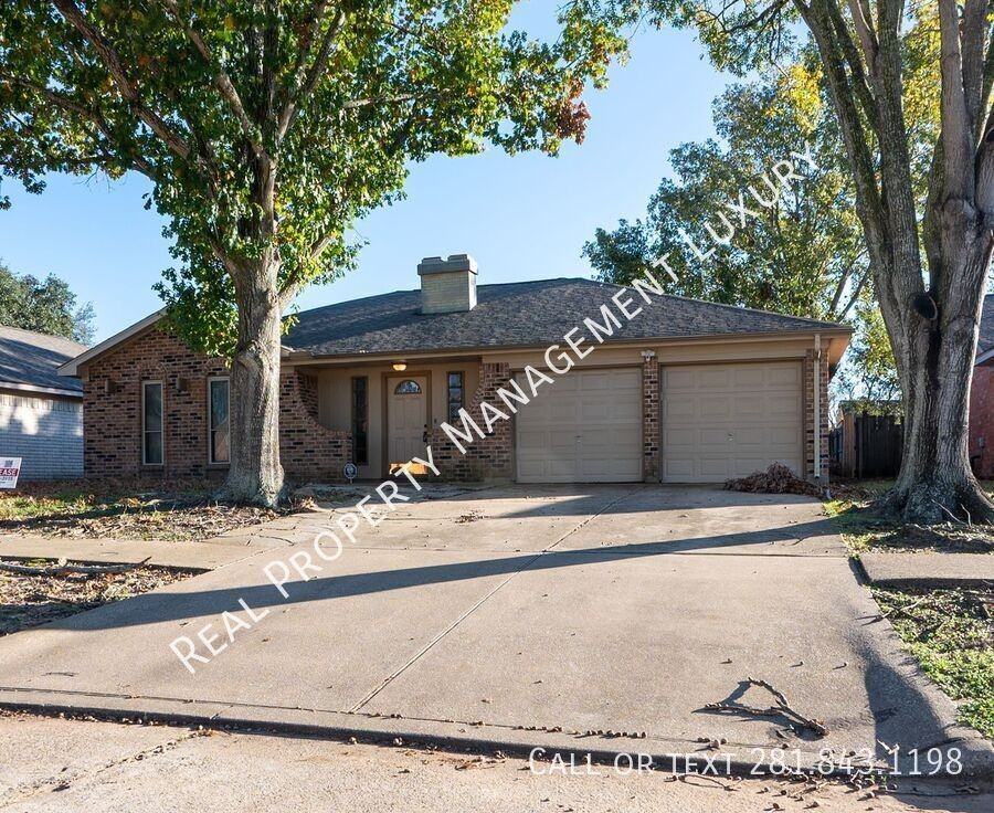 22811 Elkana Deane Ln - Photo 4 of 32