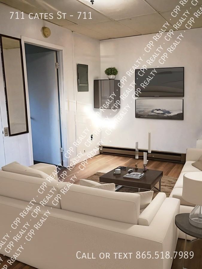 711 Cates St #711
