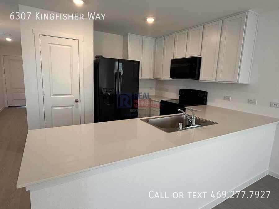 6307 Kingfisher Way - Photo 6 of 23