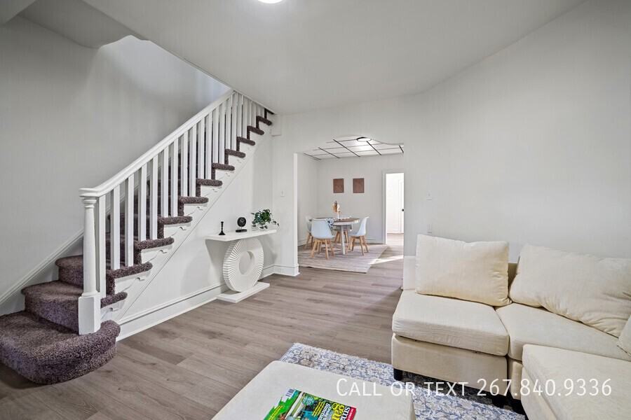 312 E Eleanor St - Photo 4 of 27