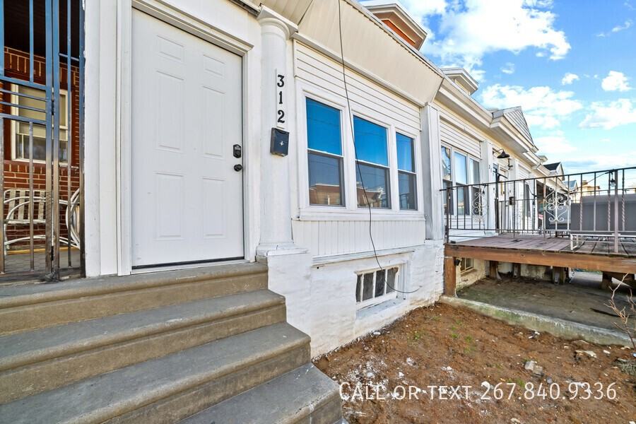 312 E Eleanor St - Photo 7 of 27