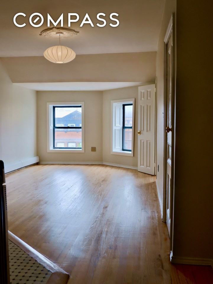 132 Decatur St #3 - Photo 4 of 17