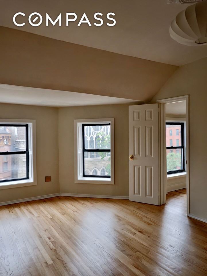 132 Decatur St #3 - Photo 6 of 17