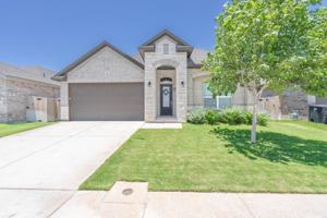 featured image of 11 Los Campos Dr