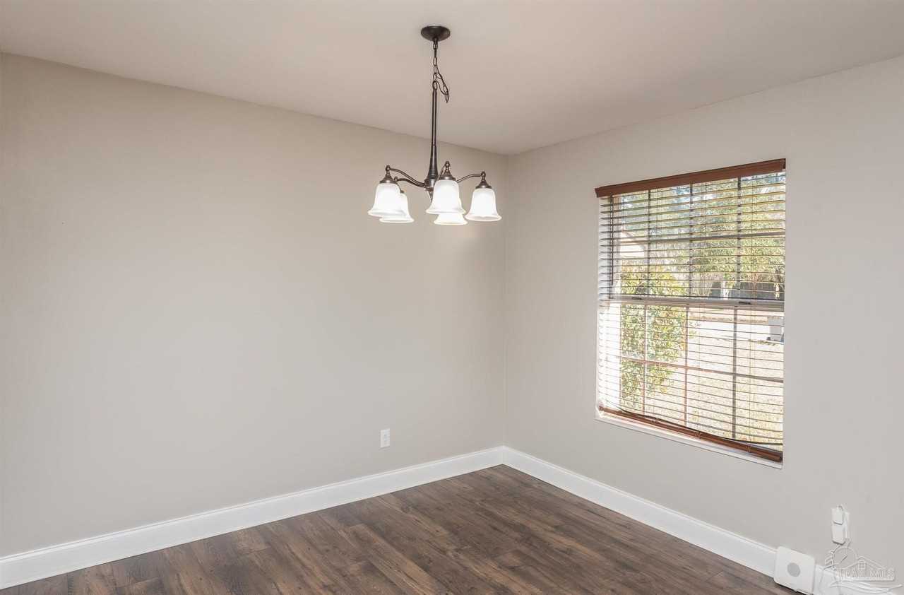 8238 Li Fair Dr - Photo 4 of 34