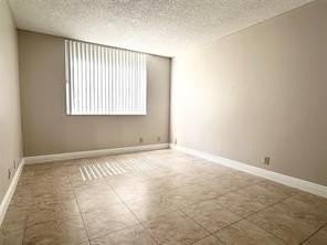 10741 Cleary Blvd #102 - Photo 7 of 12