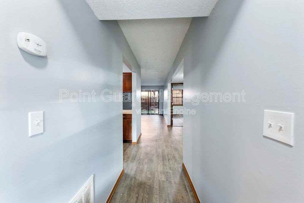 7005 N Chas Dr #B - Photo 2 of 10