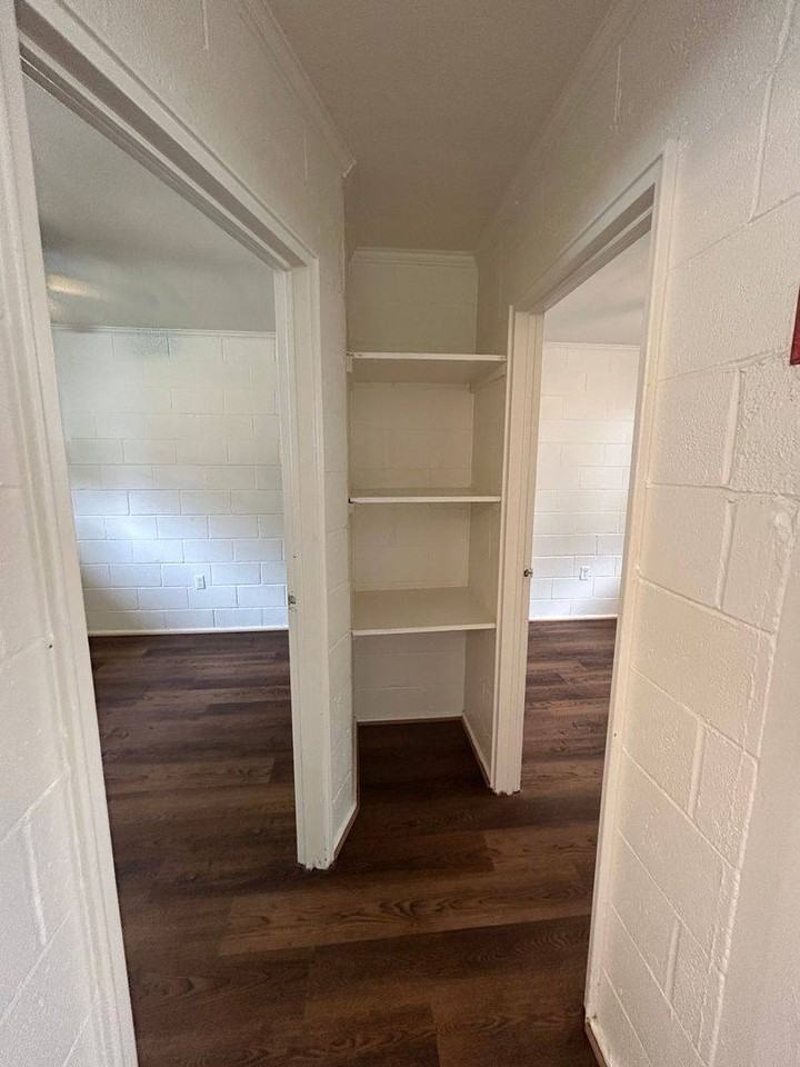 815 15 1/2 St #821D - Photo 5 of 8