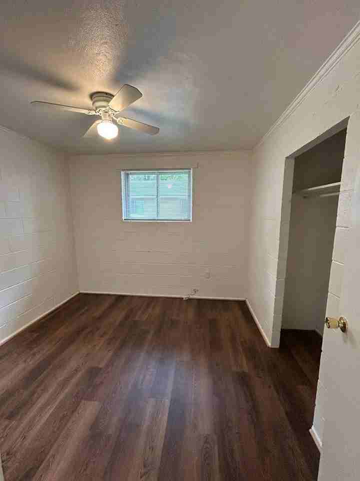 815 15 1/2 St #821D - Photo 6 of 8