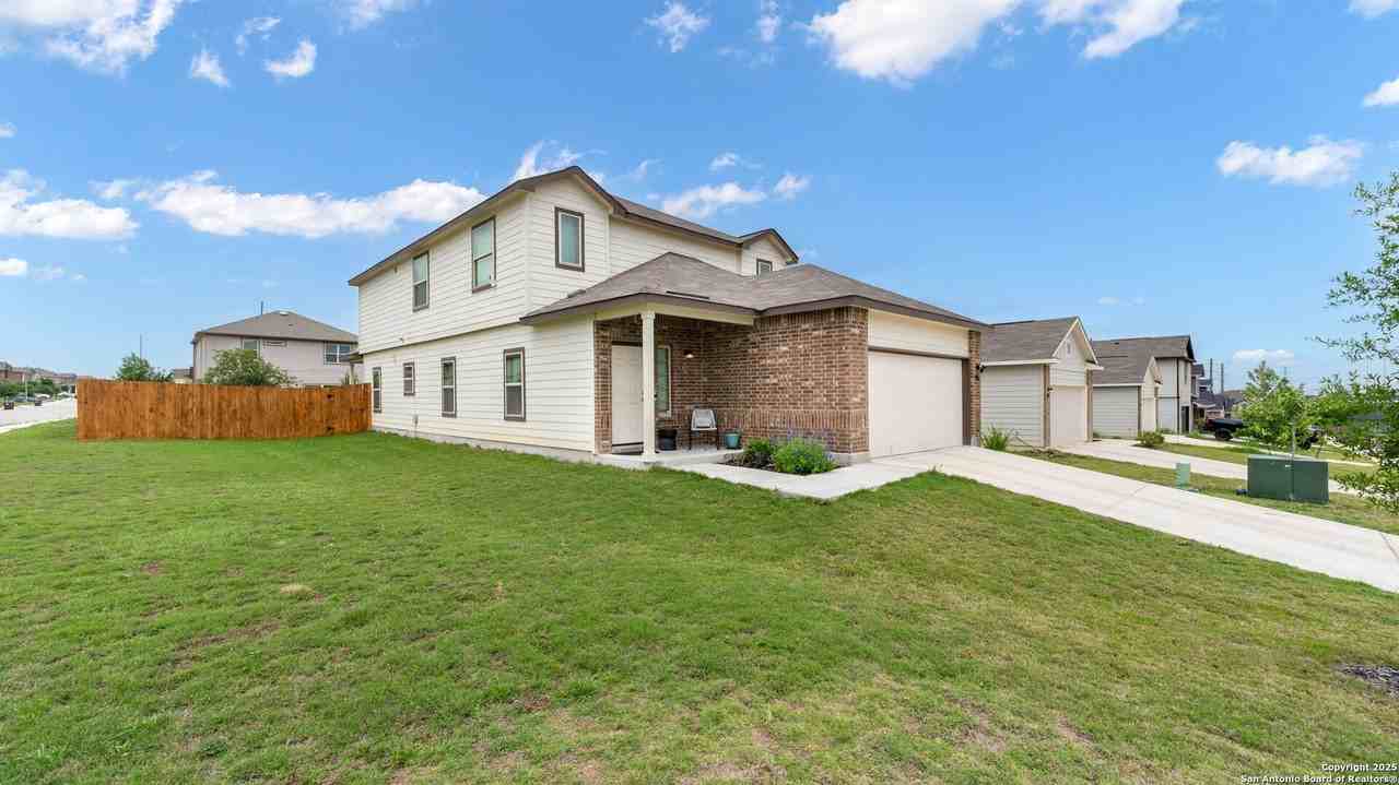 186 Porcupine Ln - Photo 2 of 20