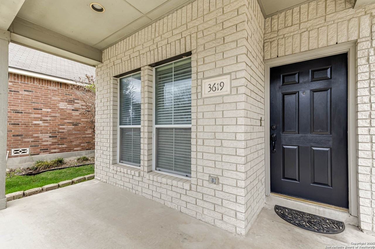 3619 Mill Meadow Dr - Photo 2 of 22