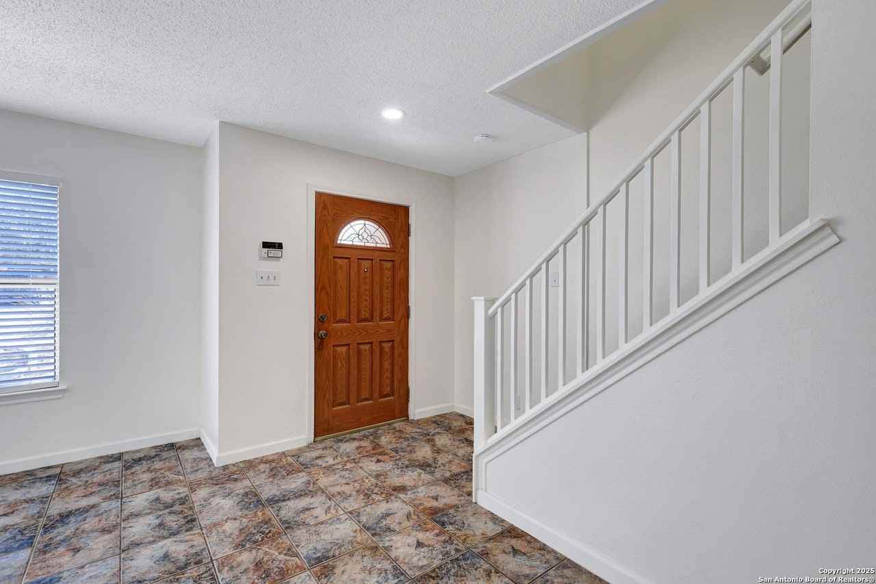 10211 Windstone Crk - Photo 2 of 34