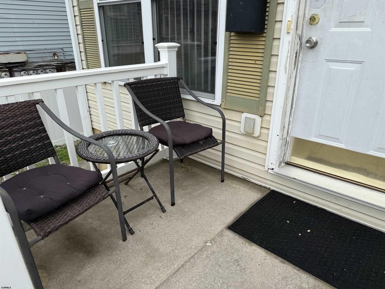 43 N Trenton Ave - Photo 2 of 31