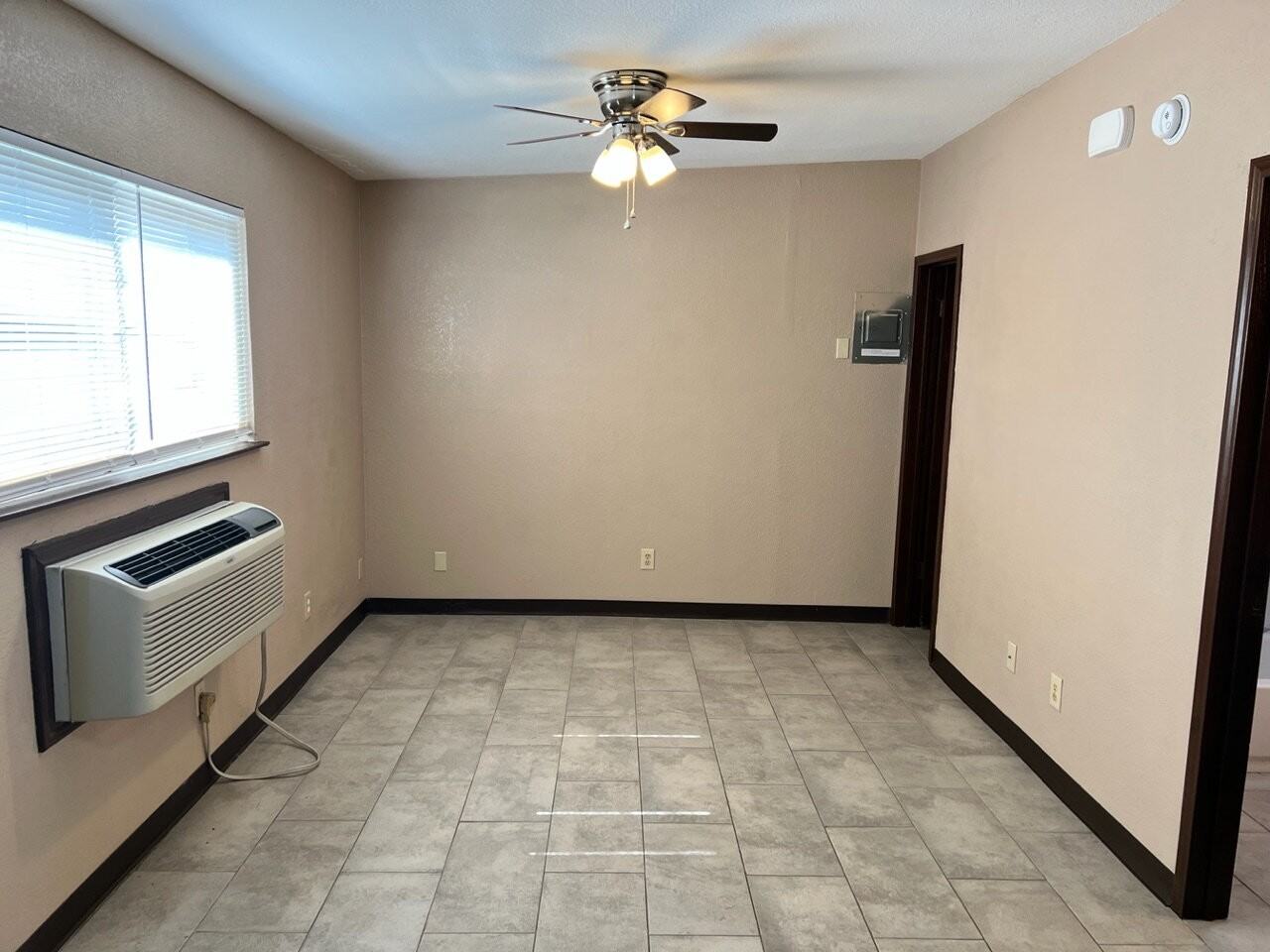 226 Cherry St - Photo 2 of 5