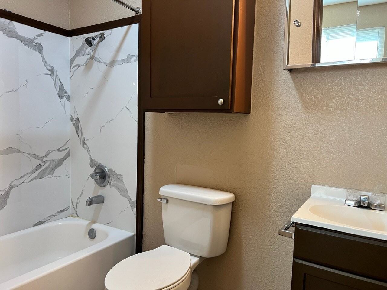 226 Cherry St - Photo 5 of 5