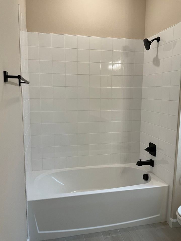 807 Ballantyne Dr - Photo 5 of 22