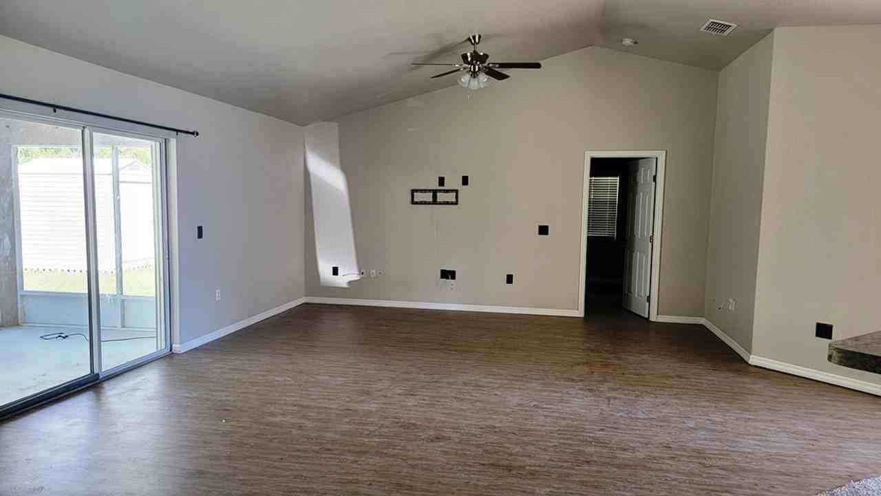 1319 W Anson Pl - Photo 3 of 12