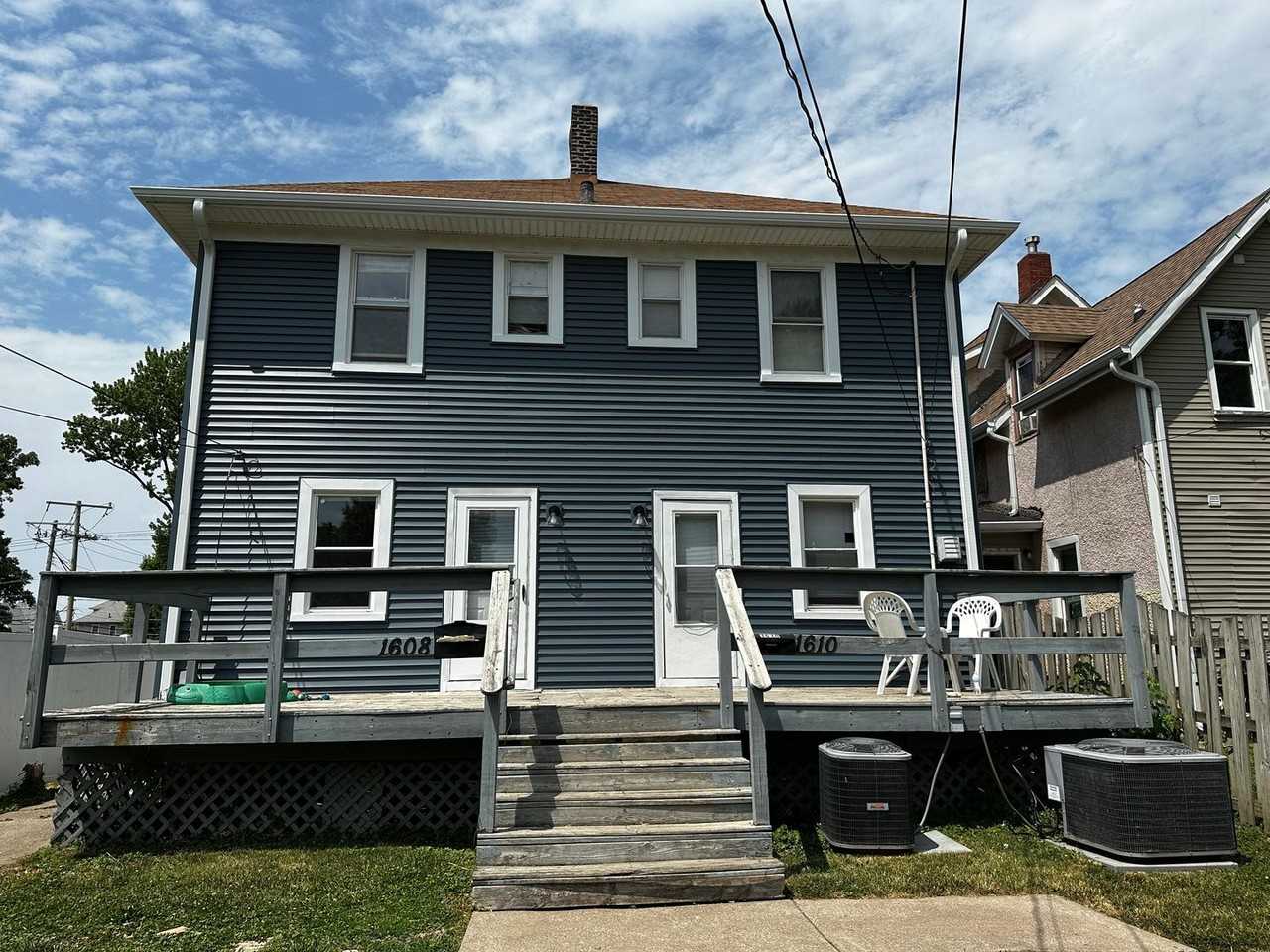 1608 12th Ave - Photo 2 of 17